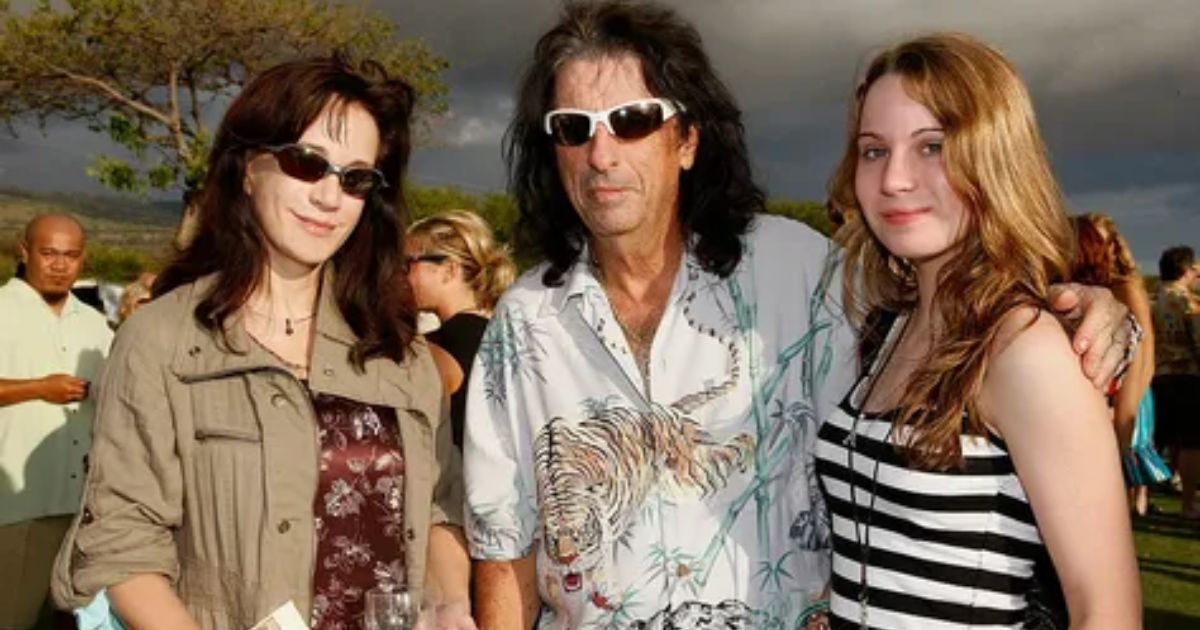 Who Is Sonora Cooper? An Inside Look at Alice Cooper's Talented Daughter